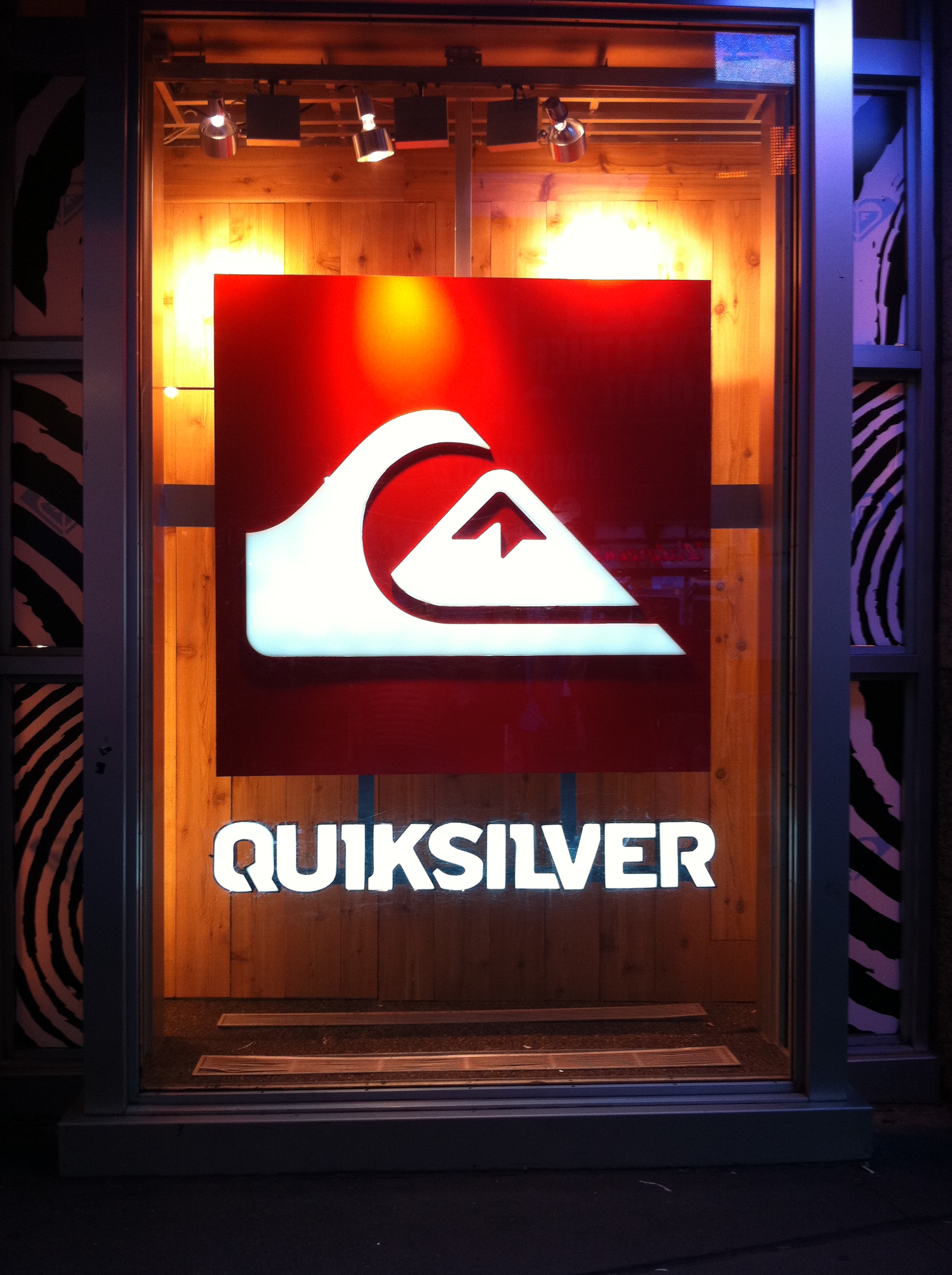 Quiksilver - XSQ NYC
